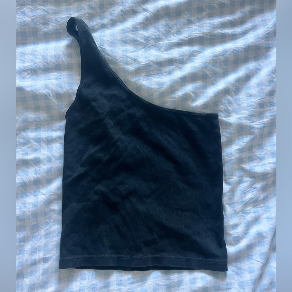 Brandy Melville One Shoulder Tank